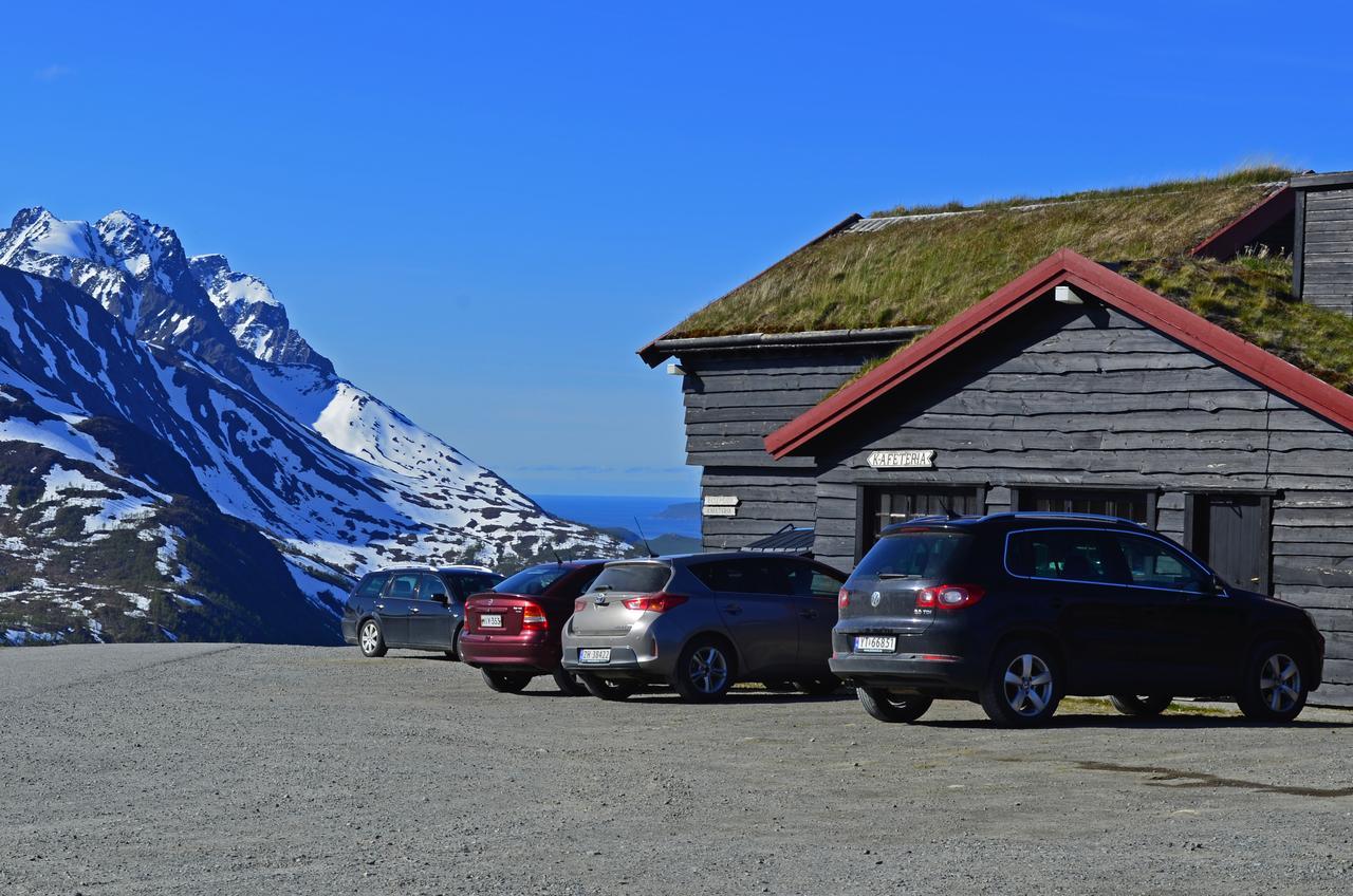 Gildetun Hotel Kvaenangsfjellet Exterior photo
