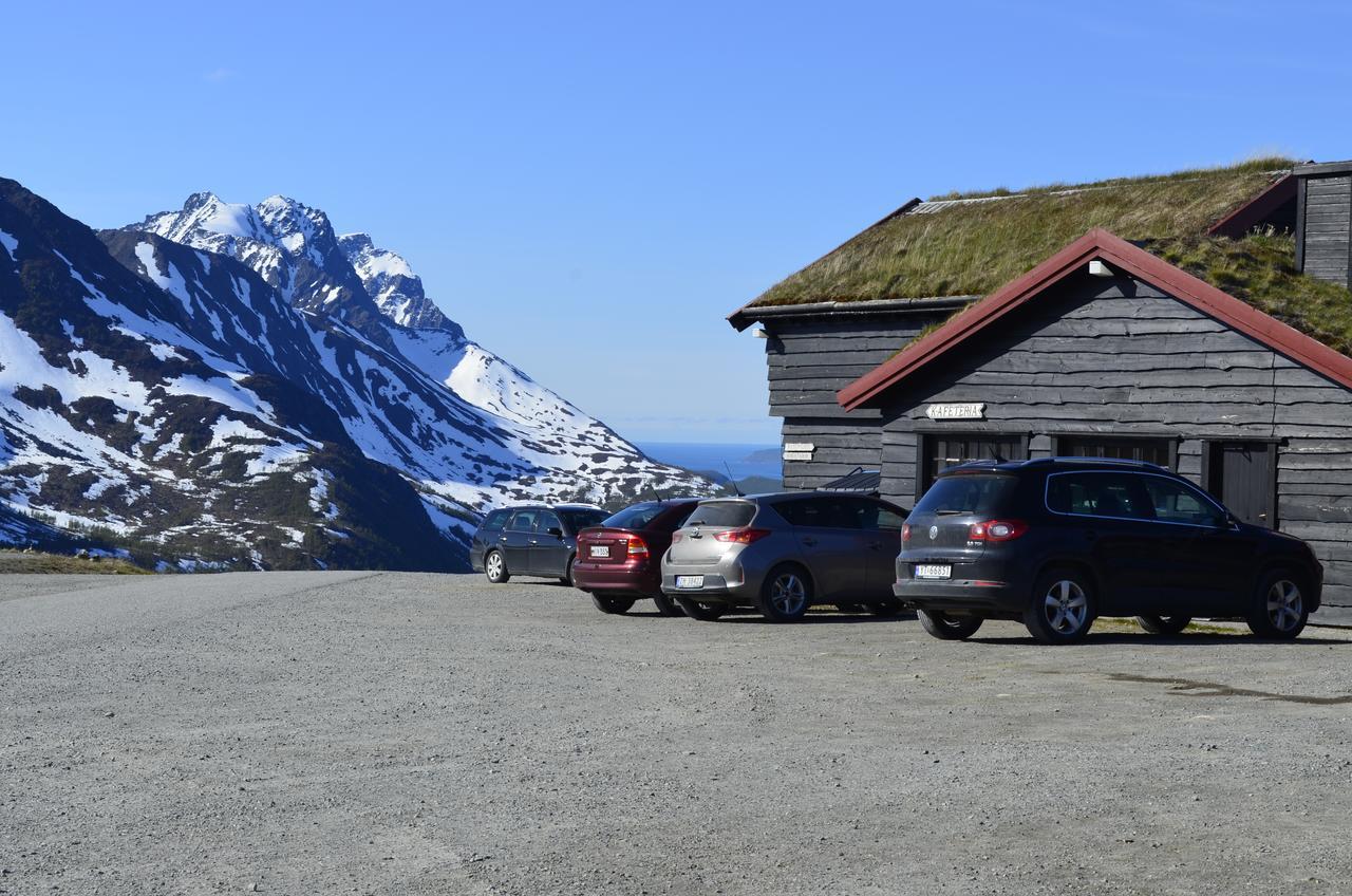 Gildetun Hotel Kvaenangsfjellet Exterior photo